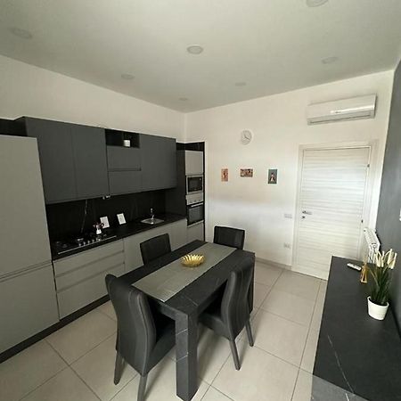 Gli Angeli Apartment Помпей Екстериор снимка